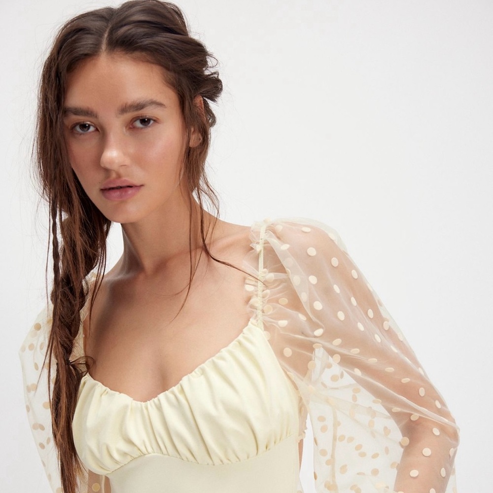 NWT Molly at Midnight Bodysuit - Pear Sorbet